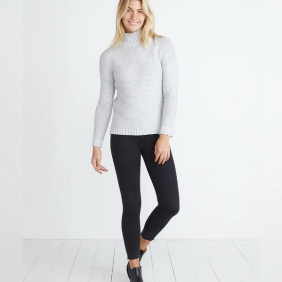 Marine Layer Women's Remi Turtleneck Sweater in Light Heather Grey Neps Size XL - Picture 1 of 13